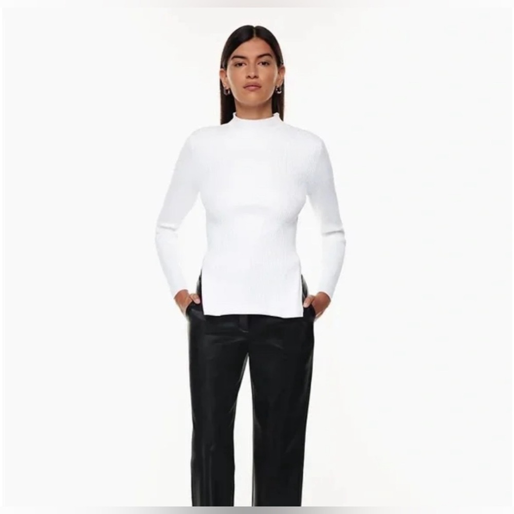 Aritzia Babaton Sculpt Knit Tie-Back Longsleeve